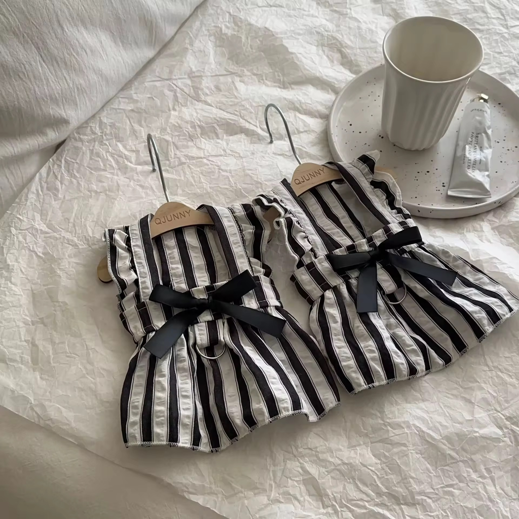 Black&white stripes dress🤍 (M)